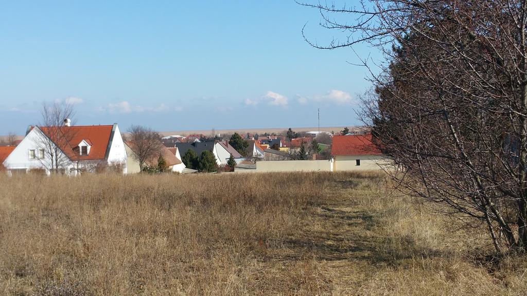 Opatment - das Sukzessive Villa Rust Bagian luar foto